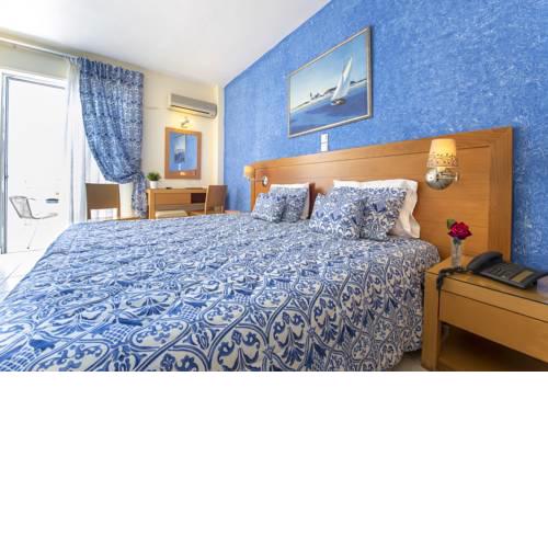 Avra Hotel