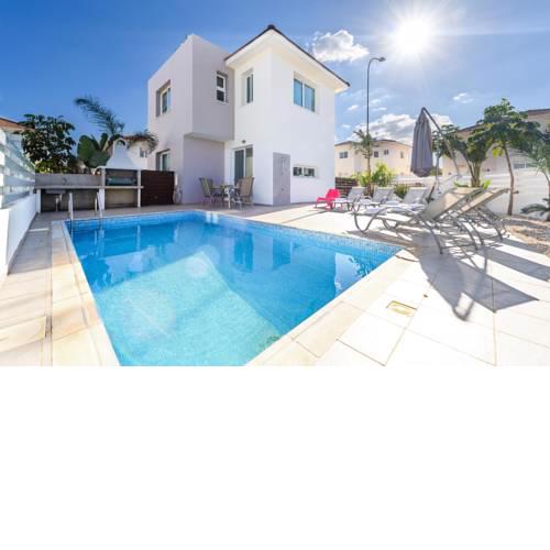 Avra Villas