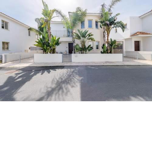 Avrora villa 4 bedroom in Pernera