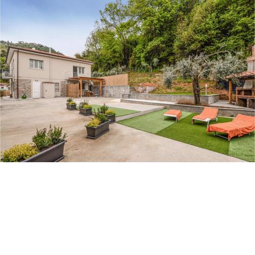 Awesome Apartment In Camaiore With Outdoor Swimming Pool, Wifi And 2 Bedrooms