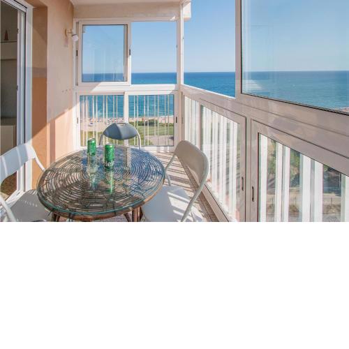 Awesome apartment in Malgrat de Mar w/ WiFi, Outdoor swimming pool and 3 Bedrooms