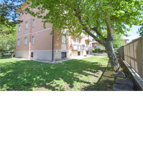 Awesome apartment in Marina di Massa with 1 Bedrooms