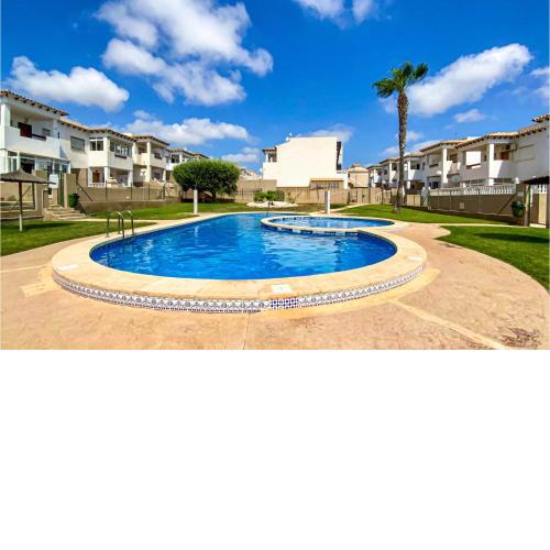 Awesome apartment in Orihuela with Outdoor swimming pool, WiFi and 2 Bedrooms