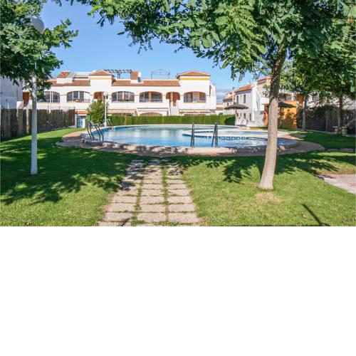 Awesome apartment in Santa Pola w/ WiFi, Outdoor swimming pool and 2 Bedrooms