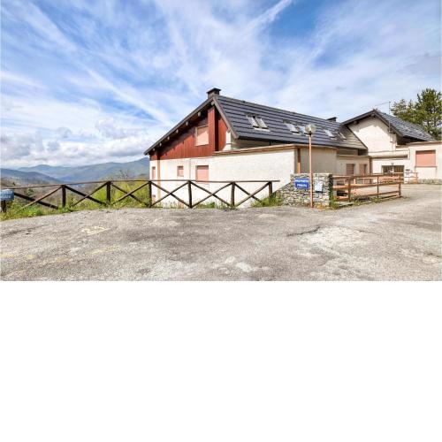 Awesome Apartment In Santo Stefano Daveto With 1 Bedrooms