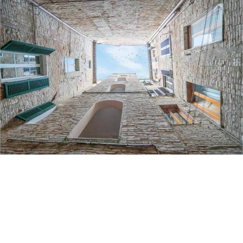 Awesome apartment in Siena with WiFi and 3 Bedrooms