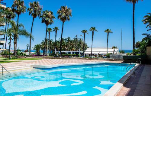 Awesome apartment in Torremolinos with WiFi and 2 Bedrooms