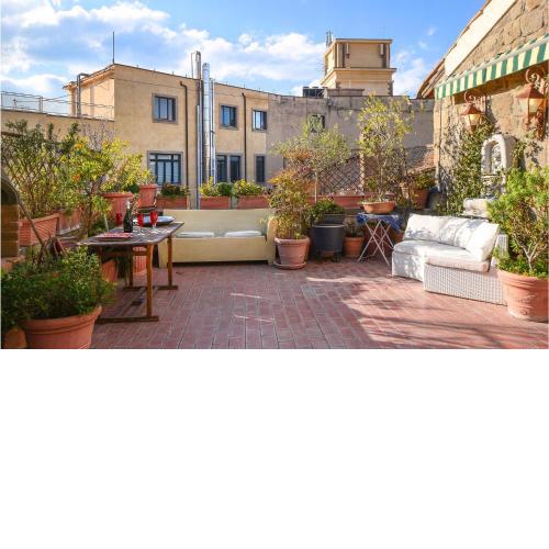 Awesome apartment in Viterbo with WiFi and 4 Bedrooms