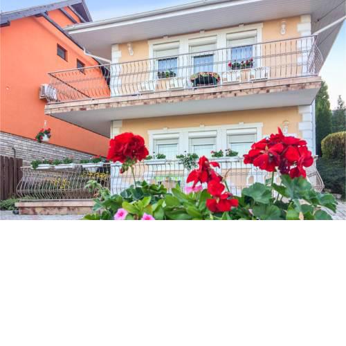 Awesome apartment in Zalakaros w/ 1 Bedrooms