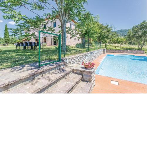 Awesome home in Arezzo AR with 6 Bedrooms, WiFi and Outdoor swimming pool