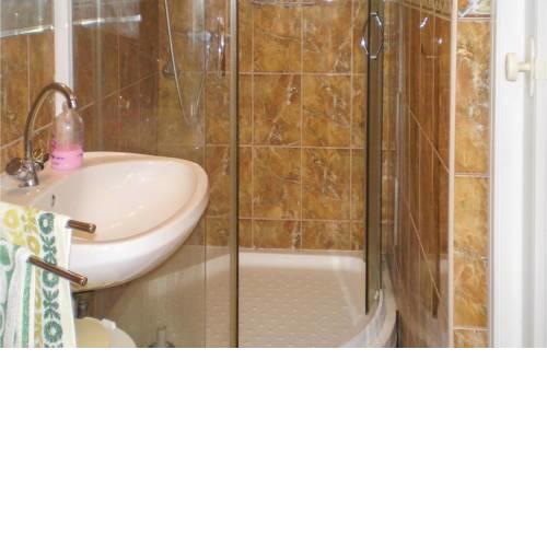 Awesome home in Balatonmáriafürdö w/ 2 Bedrooms