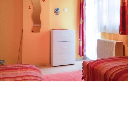 Awesome home in Balatonmáriafürdö w/ 2 Bedrooms