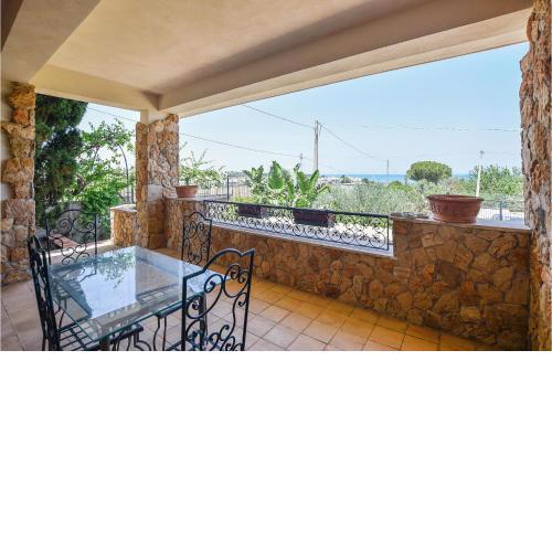 Awesome Home In Brucoli With Wifi And 3 Bedrooms 2