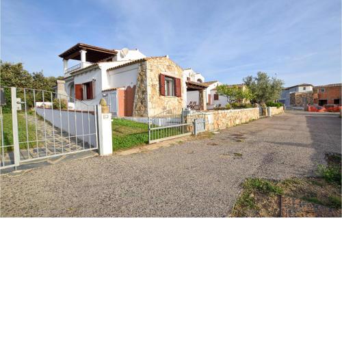 Awesome home in Budoni with 2 Bedrooms