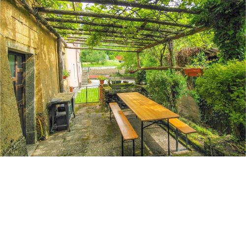 Awesome Home In Codivara With Wifi And 4 Bedrooms