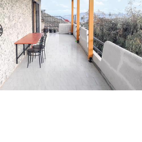 Awesome home in Keratea w/ 2 Bedrooms