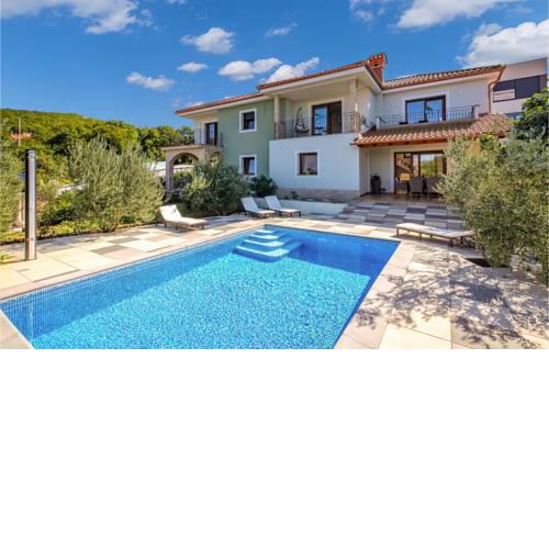Awesome home in Kostrena w/ Outdoor swimming pool and 3 Bedrooms
