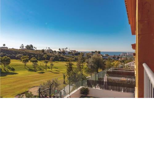 Awesome home in Málaga with Outdoor swimming pool, WiFi and 2 Bedrooms