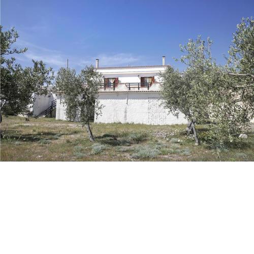 Awesome Home In Mattinata With Wifi And 2 Bedrooms 2