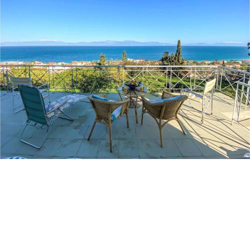 Awesome home in Melissi with 3 Bedrooms