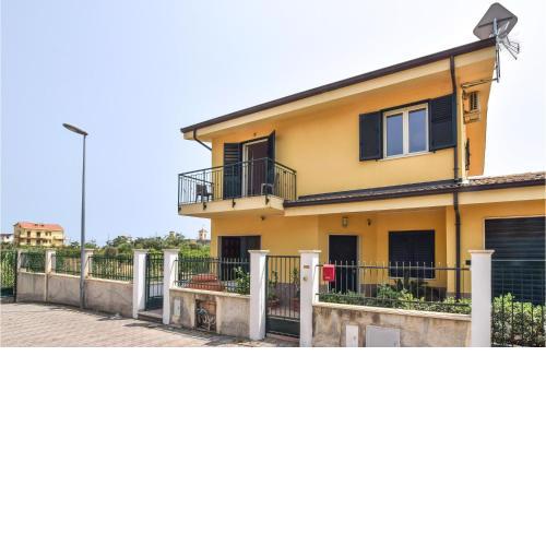 Awesome Home In Melito Porto Salvo With Wifi And 2 Bedrooms
