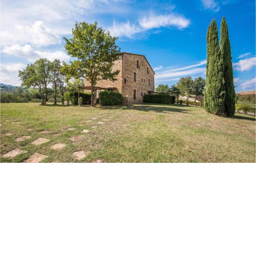 Awesome home in Montaione with Outdoor swimming pool and 2 Bedrooms
