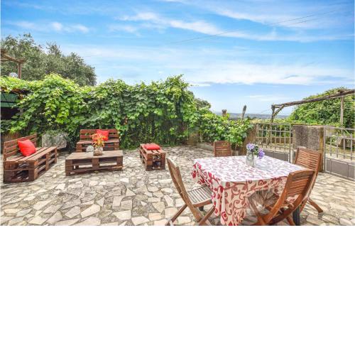 Awesome home in Pietrasanta with 3 Bedrooms, WiFi and Outdoor swimming pool