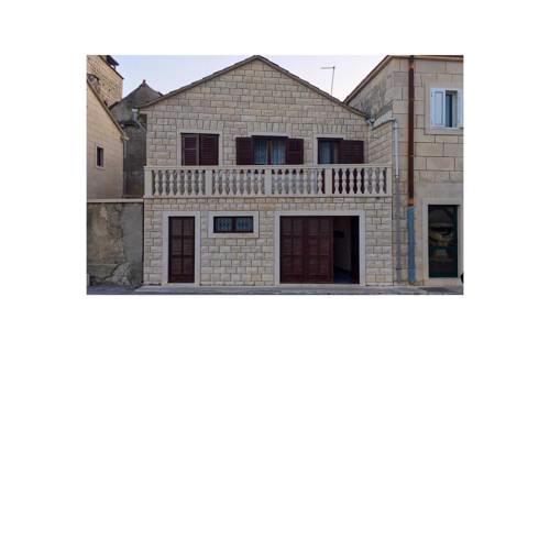 Awesome home in Pucisca w/ WiFi and 2 Bedrooms
