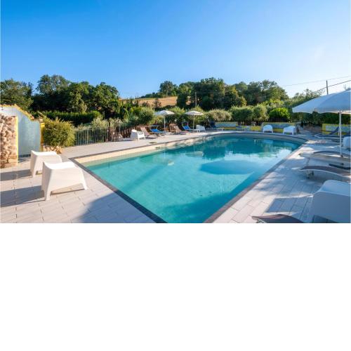 Awesome Home In San Giovanni With Outdoor Swimming Pool, 2 Bedrooms And Wifi