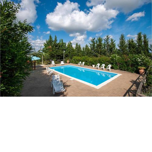 Awesome Home In Servigliano With Outdoor Swimming Pool, Wifi And 7 Bedrooms