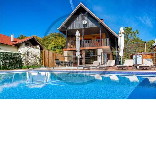Awesome home in Sveti Ivan Zelina w/ Outdoor swimming pool, Jacuzzi and 2 Bedrooms