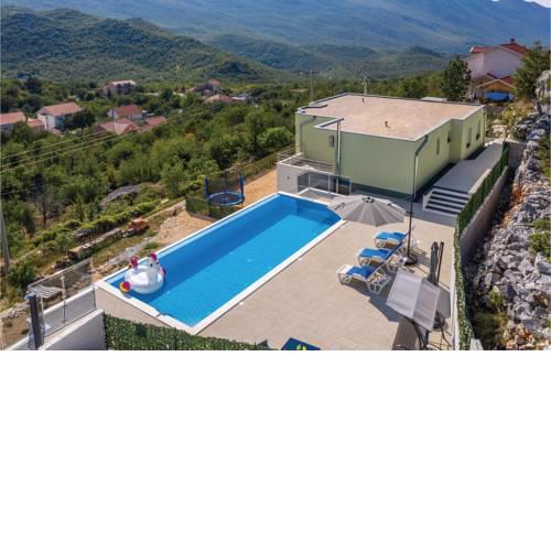 Awesome home in Zagvozd w/ Outdoor swimming pool and 3 Bedrooms
