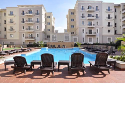 Axxodia- Apartments In Mivida Lake District