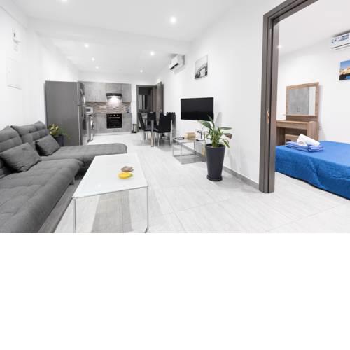Ayia Napa Center Luxury Suites