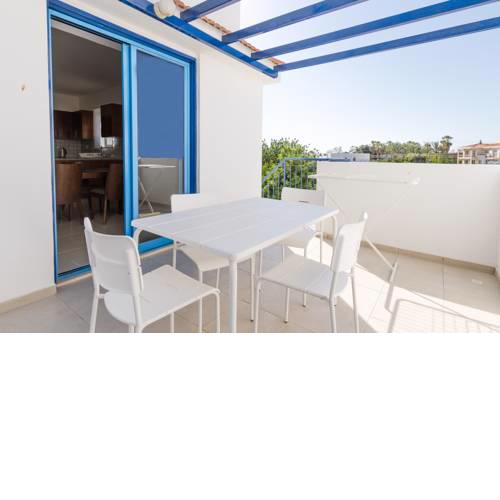 Ayios Therissos Villa 32