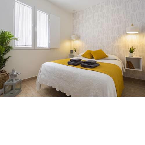 Azafran Suites