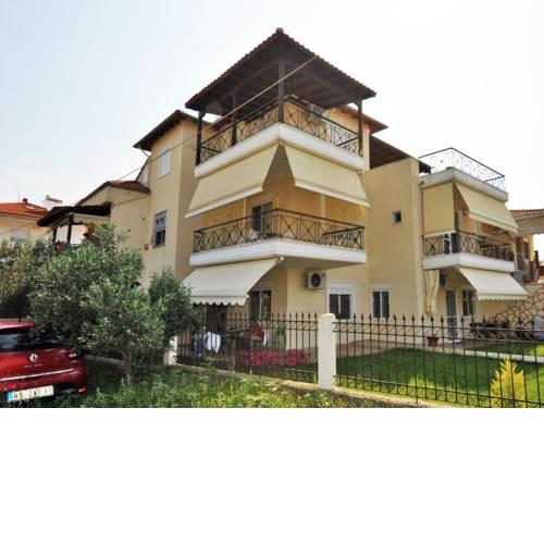 Azalia apartments - Nea Moudania Halkidiki