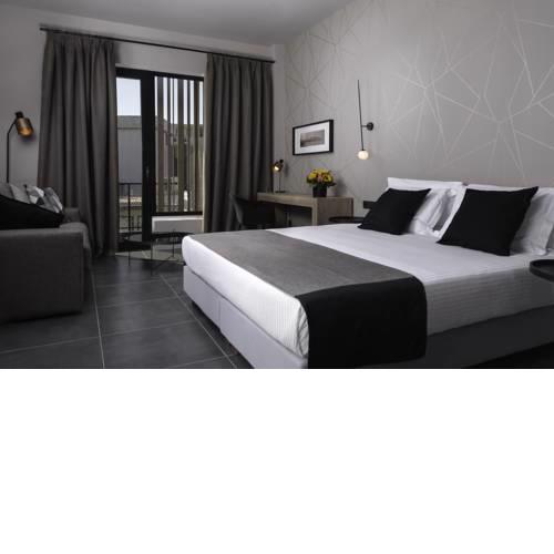 Azur Suites