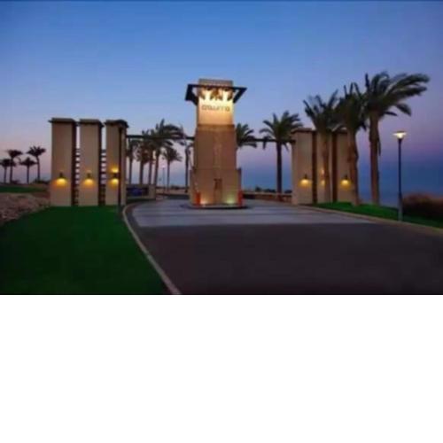 Azzurra sahl hasheesh