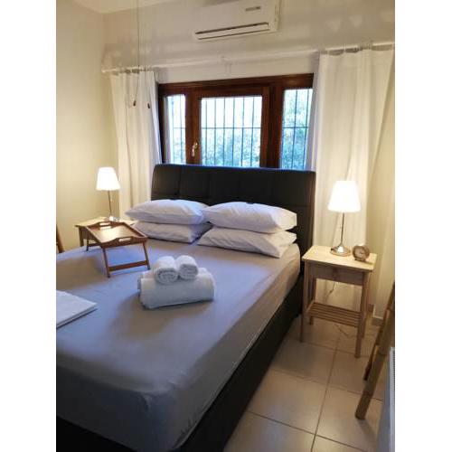B home in Panorama