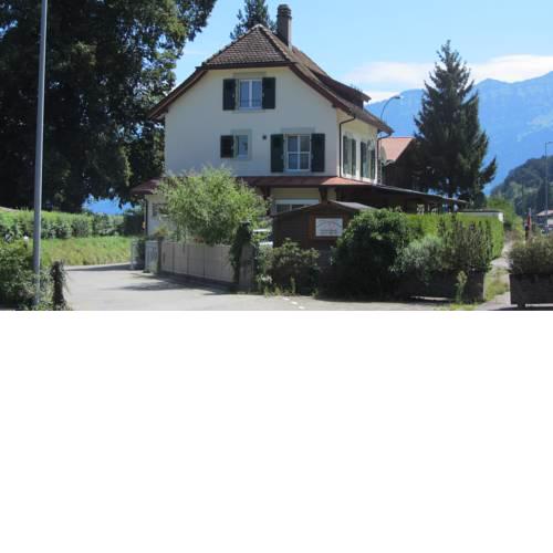 Bahnhöfli Faulensee