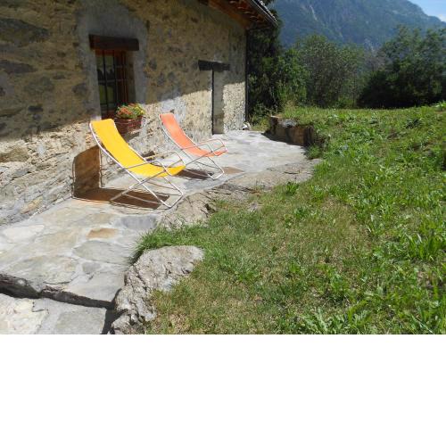 Baita nel verde