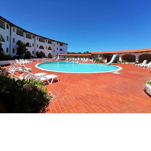 Baja Sardinia Pool Residence