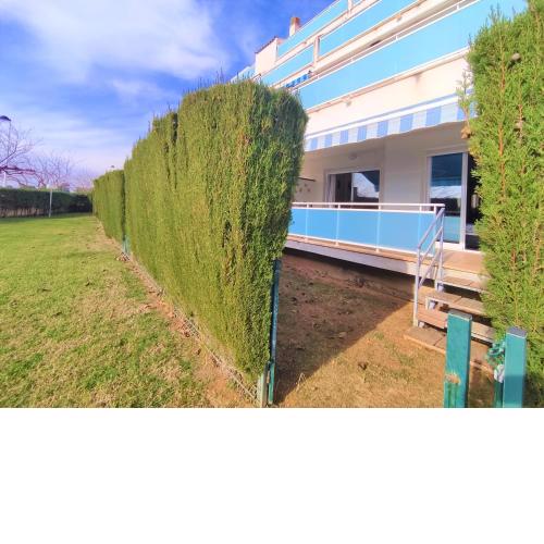 BAJO CON JARDIN en segunda línea ALBERT VILLAS