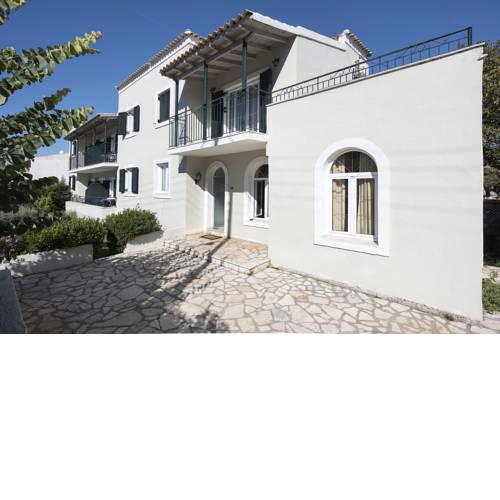 Balaris Apartments