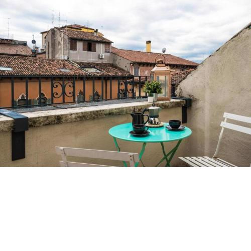 Balcony apartment
