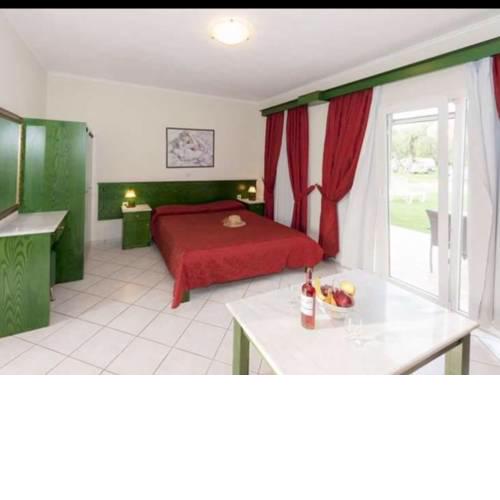 Ballas Paradise Apartments