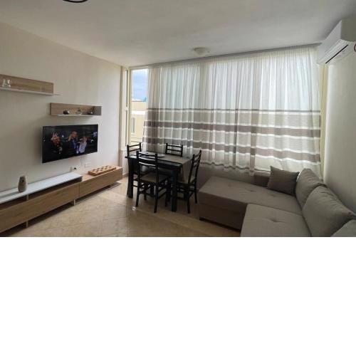 Balliu Apartment