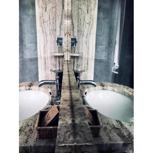 Balneum Boutique Hotel & B&B
