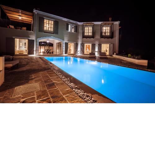 Barbati Villa Sleeps 8 with Pool and Air Con